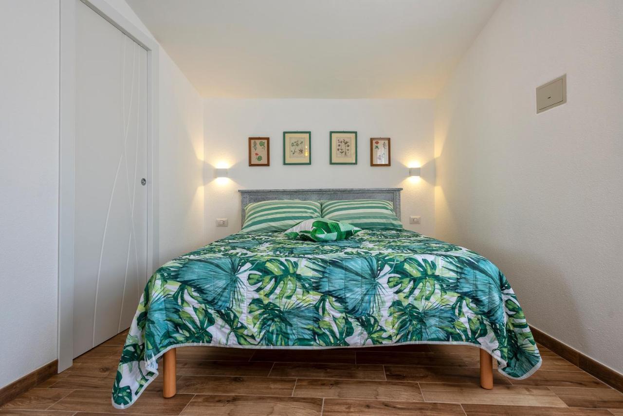 Dery Alghero Holiday Rooms Bagian luar foto