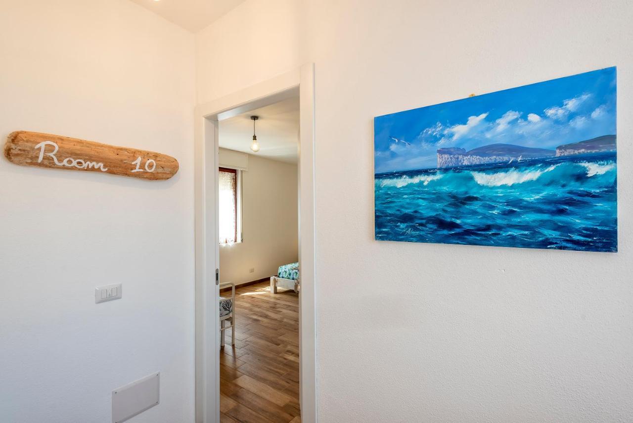 Dery Alghero Holiday Rooms Bagian luar foto