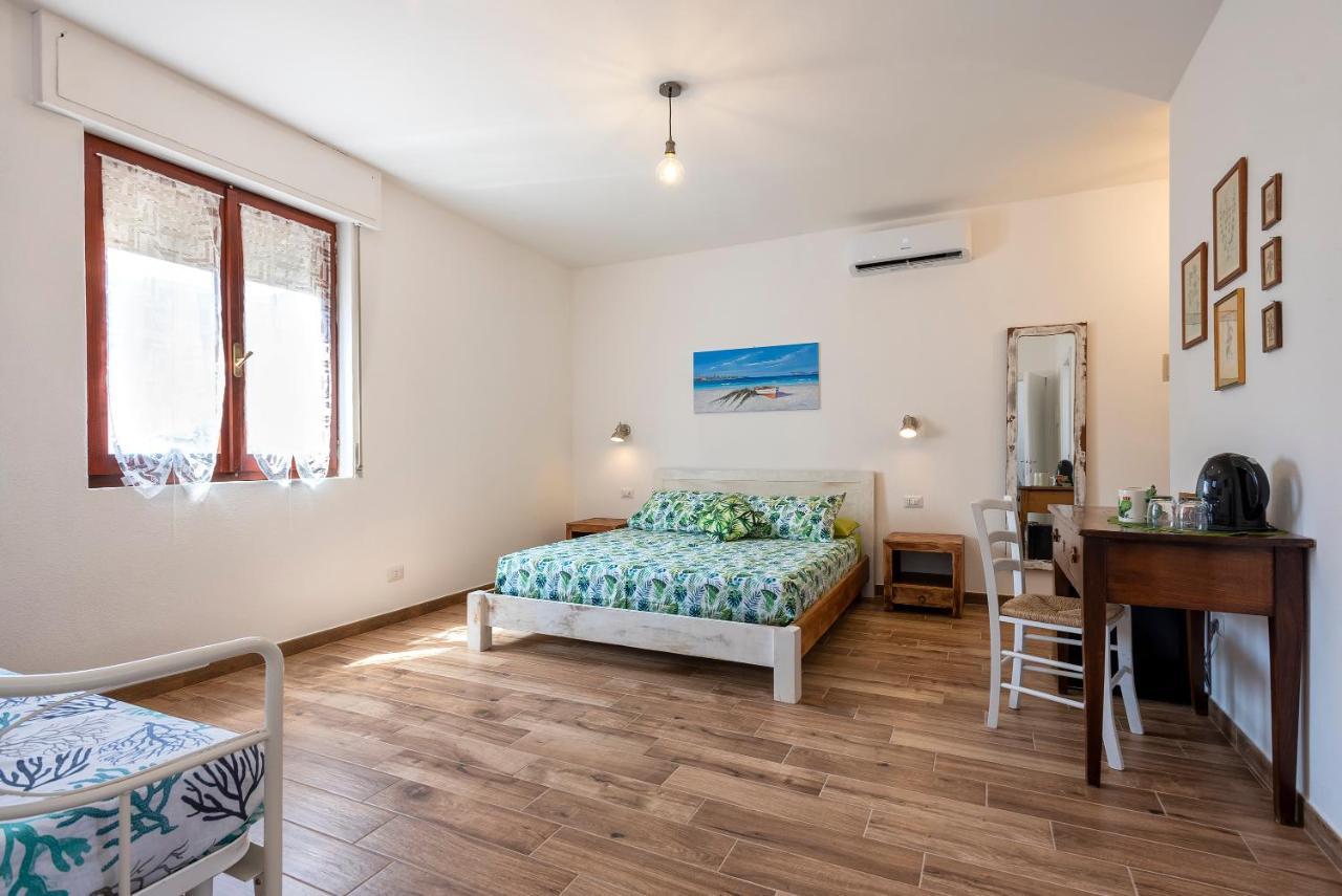 Dery Alghero Holiday Rooms Bagian luar foto