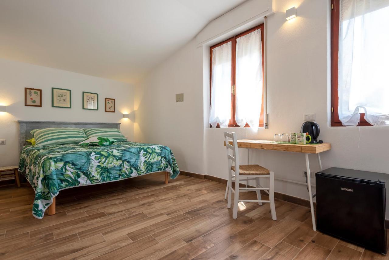 Dery Alghero Holiday Rooms Bagian luar foto