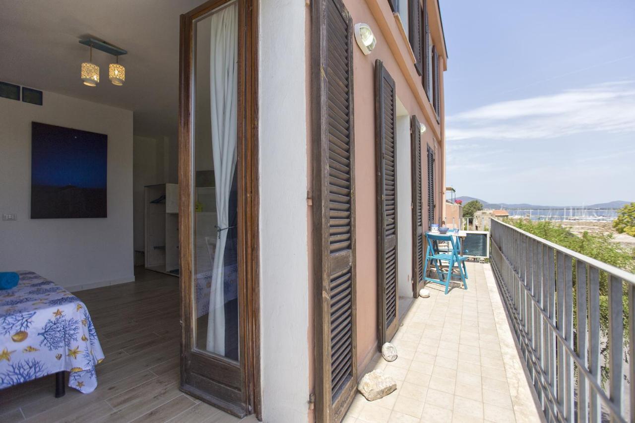 Dery Alghero Holiday Rooms Bagian luar foto
