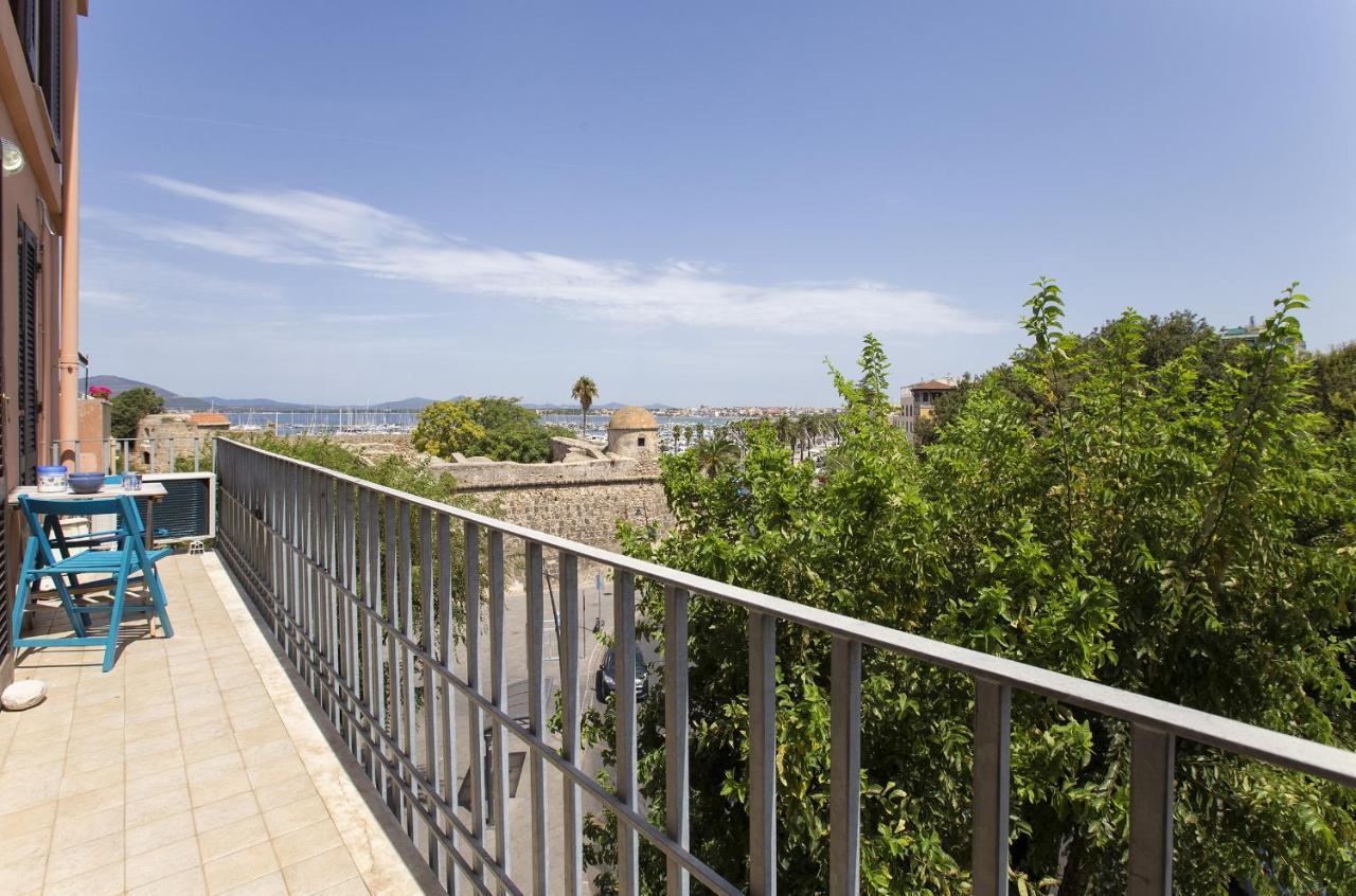 Dery Alghero Holiday Rooms Bagian luar foto