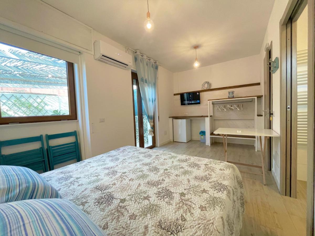 Dery Alghero Holiday Rooms Bagian luar foto