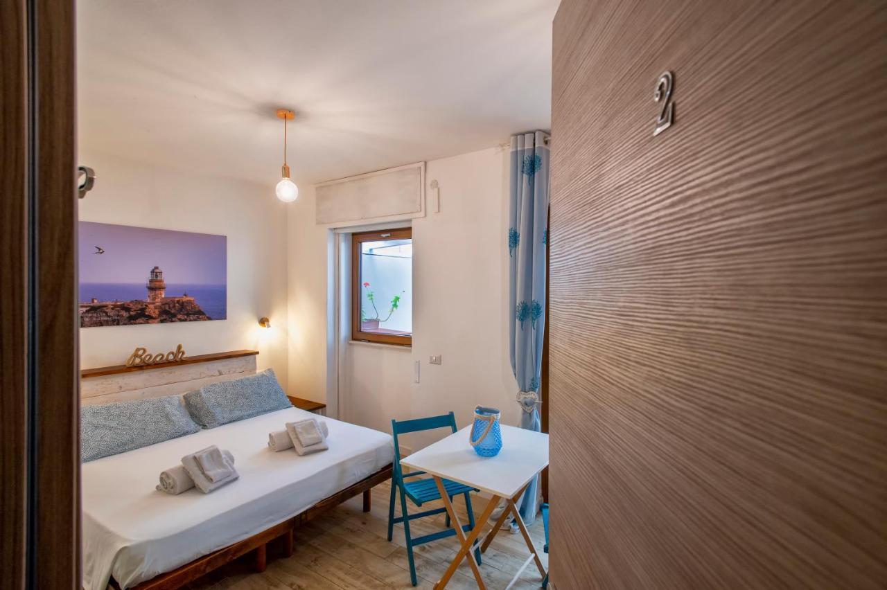 Dery Alghero Holiday Rooms Bagian luar foto