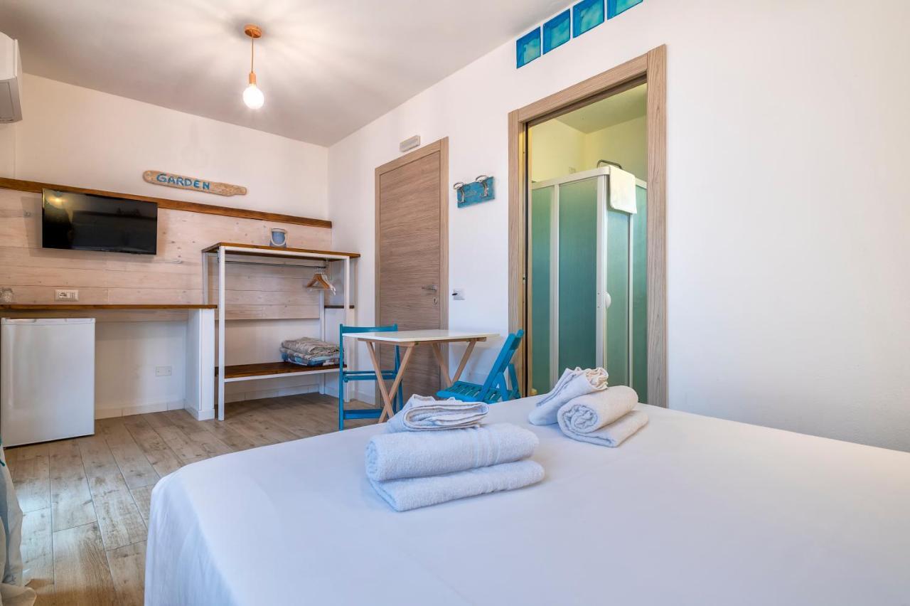 Dery Alghero Holiday Rooms Bagian luar foto
