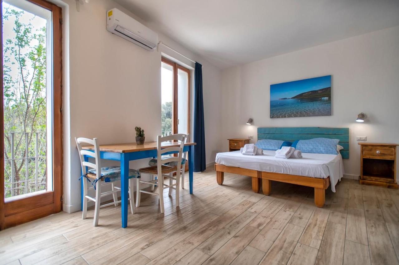 Dery Alghero Holiday Rooms Bagian luar foto