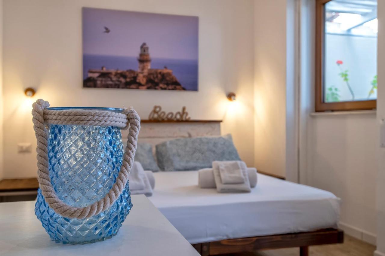 Dery Alghero Holiday Rooms Bagian luar foto