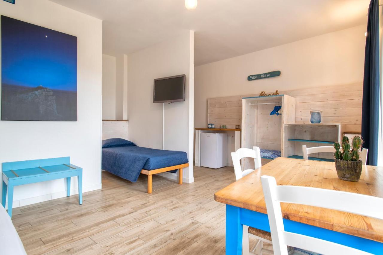 Dery Alghero Holiday Rooms Bagian luar foto