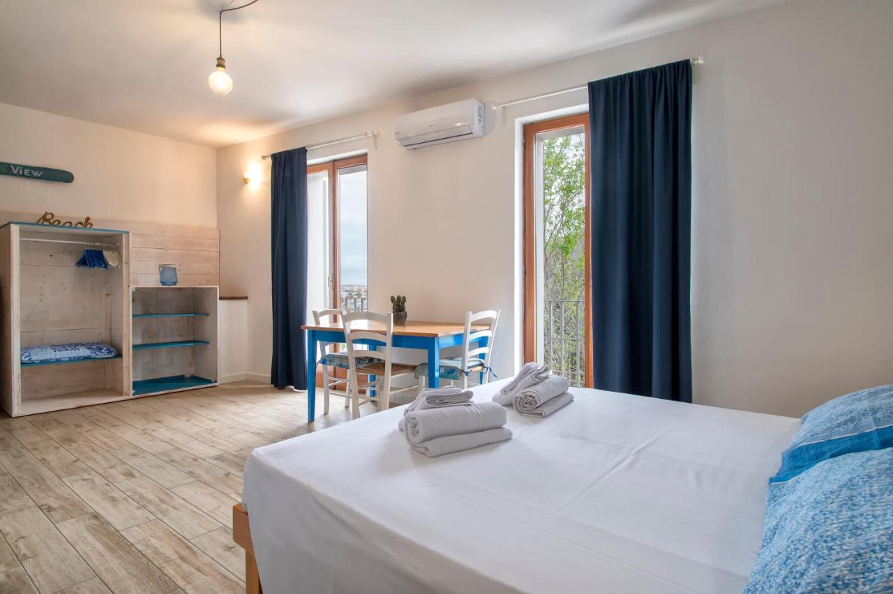 Dery Alghero Holiday Rooms Bagian luar foto